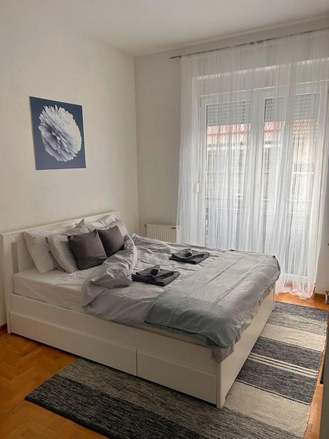 S11 Apartament